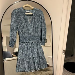 Midi blue dress